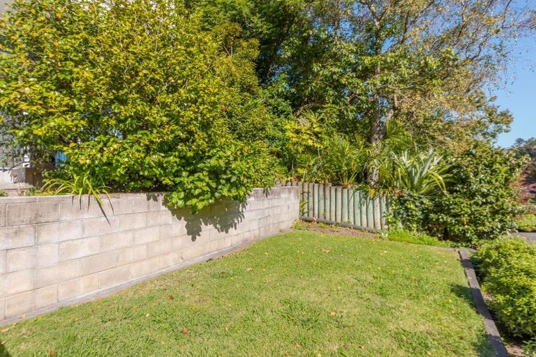Photo of property in 71 Faraday Street, Hospital Hill, Napier, 4110