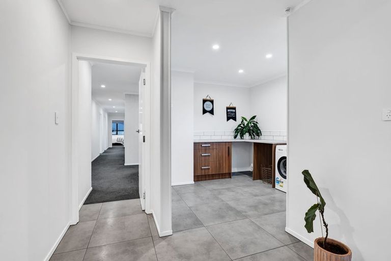 Photo of property in 20a Larlin Drive, Hawera, 4675