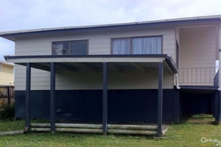 Photo of property in 43 Sharland Avenue, Manurewa, Auckland, 2102