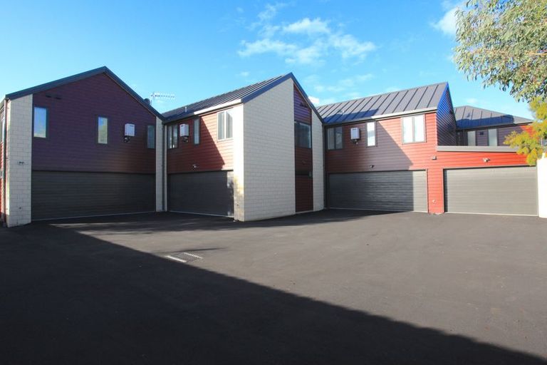 Photo of property in 105u2 Seddon Road, Frankton, Hamilton, 3204
