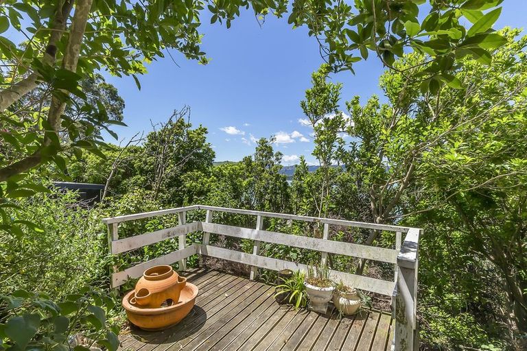 Photo of property in 15 Spinnaker Drive, Whitby, Porirua, 5024