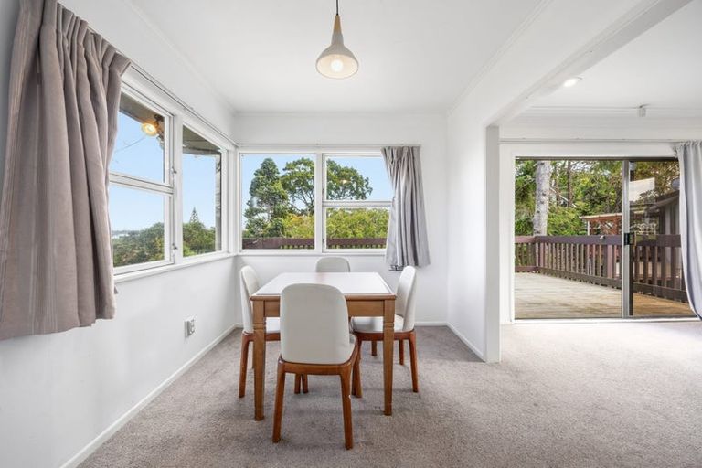 Photo of property in 4 Riverhills Avenue, Pakuranga Heights, Auckland, 2010