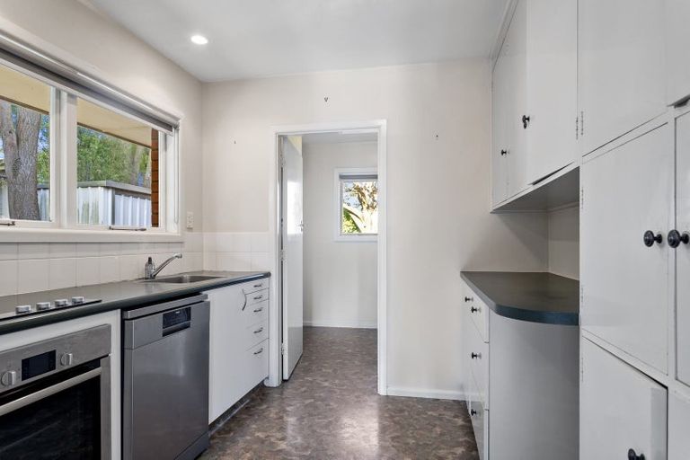 Photo of property in 6 Perry Street, Papanui, Christchurch, 8053