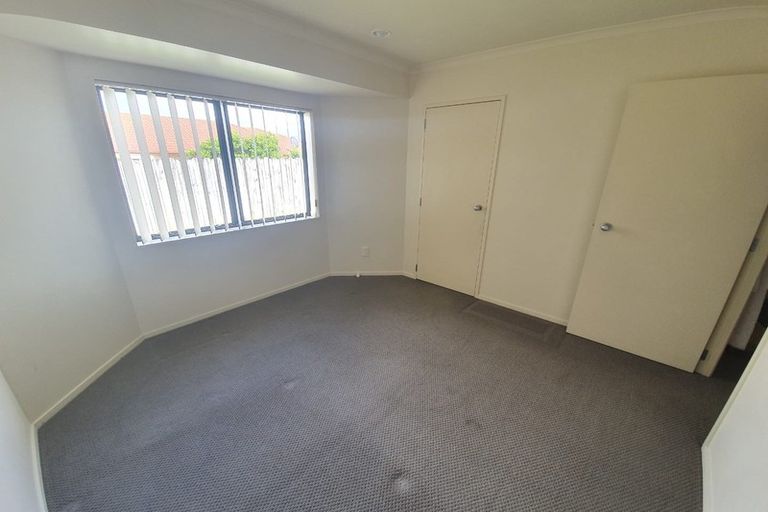Photo of property in 26 Milson Drive, Papakura, 2110