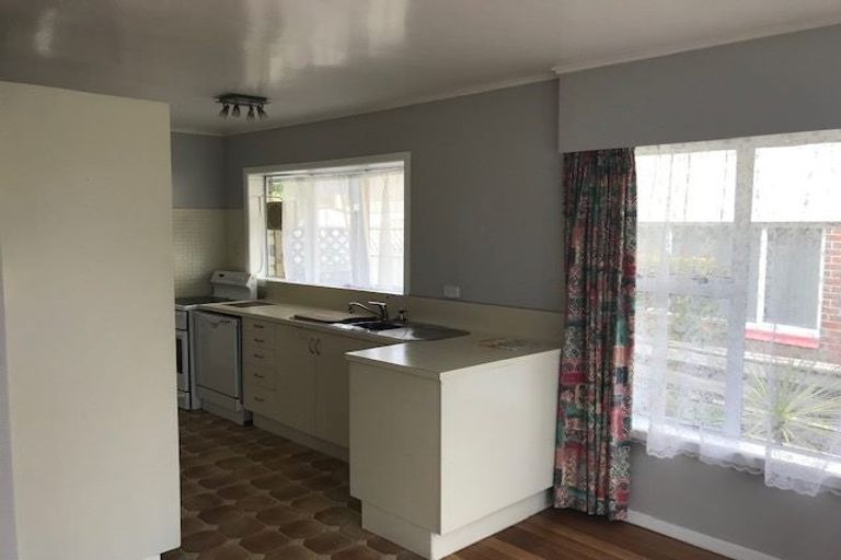 Photo of property in 254 Taita Drive, Taita, Lower Hutt, 5011