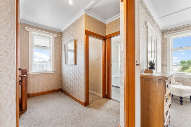 Photo of property in 12 Cambridge Street, Gonville, Whanganui, 4501