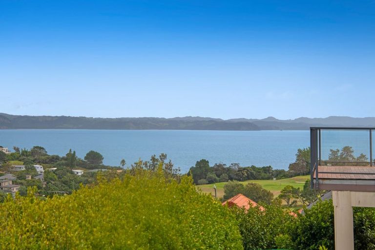 Photo of property in 115 Alec Craig Way, Gulf Harbour, Whangaparaoa, 0930