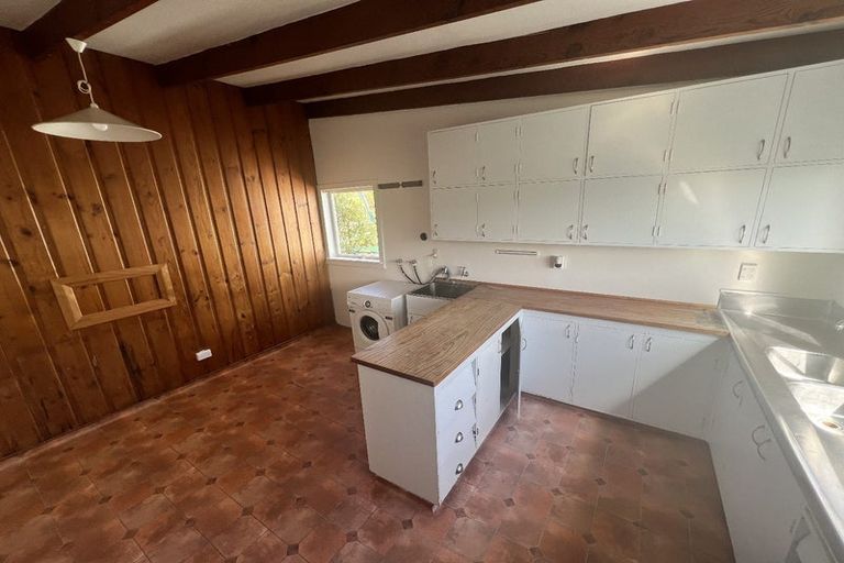 Photo of property in 94 Karepa Street, Brooklyn, Wellington, 6021