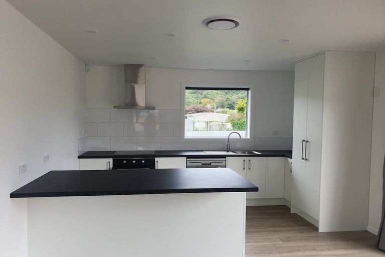 Photo of property in 31 Donnelley Drive, Wainuiomata, Lower Hutt, 5014
