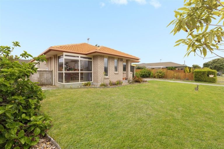 Photo of property in 108 Pacific View Road, Papamoa Beach, Papamoa, 3118