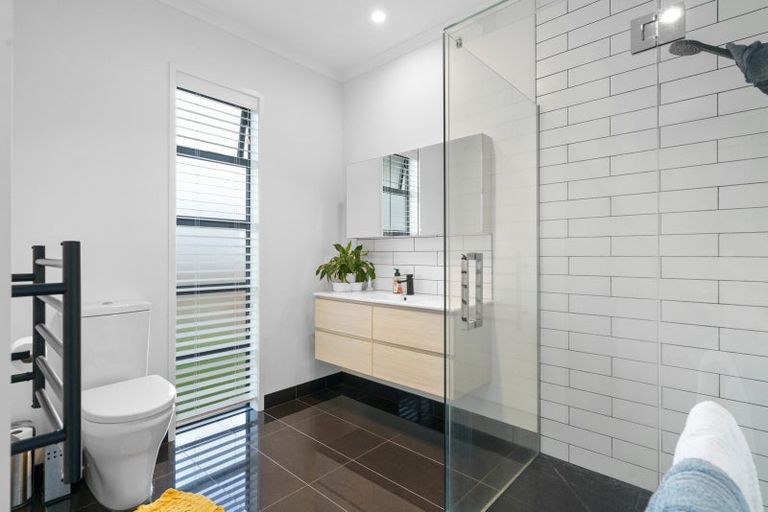 Photo of property in 2/30 Jarrett Terrace, Leamington, Cambridge, 3432