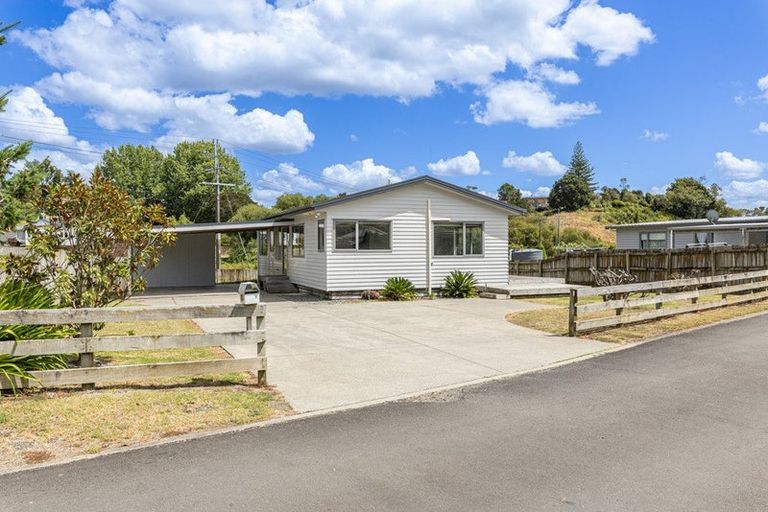 Photo of property in 105a Rayner Road, Huntly, 3700