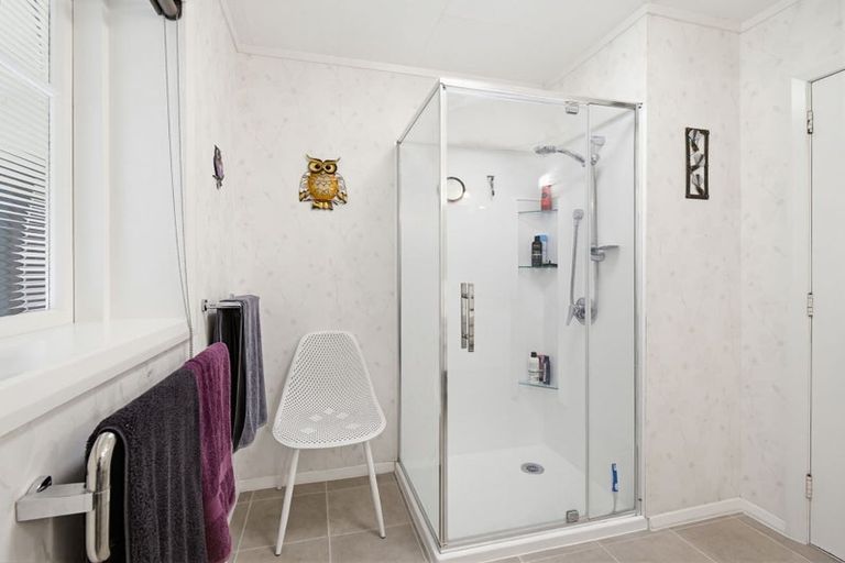Photo of property in 43 Norfolk Crescent, Feilding, 4702