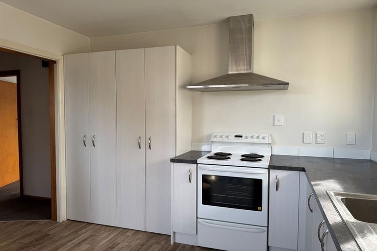 Photo of property in 2/124 Brookside Terrace, Bryndwr, Christchurch, 8053