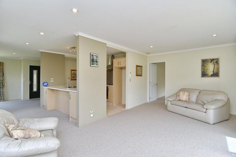 Photo of property in 3 Reeves Road, Rangiora, 7400
