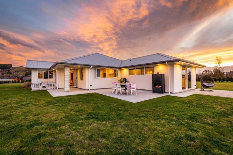 Photo of property in 134 Kereru Road, Maraekakaho, Hastings, 4171