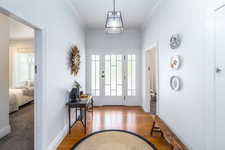 Photo of property in 16 Main Street, Greytown, 5712