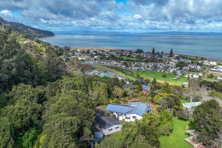 Photo of property in 528a Thames Coast Sh25 Road, Te Puru, Thames, 3575
