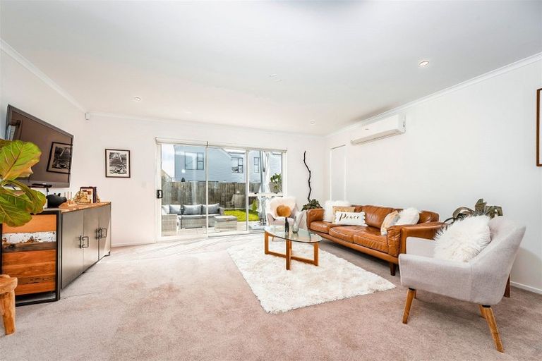 Photo of property in 22 Plover Road, Hobsonville, Auckland, 0616