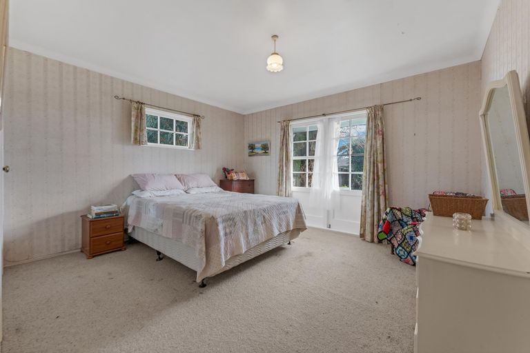 Photo of property in 42 Manse Road, Pahurehure, Papakura, 2113