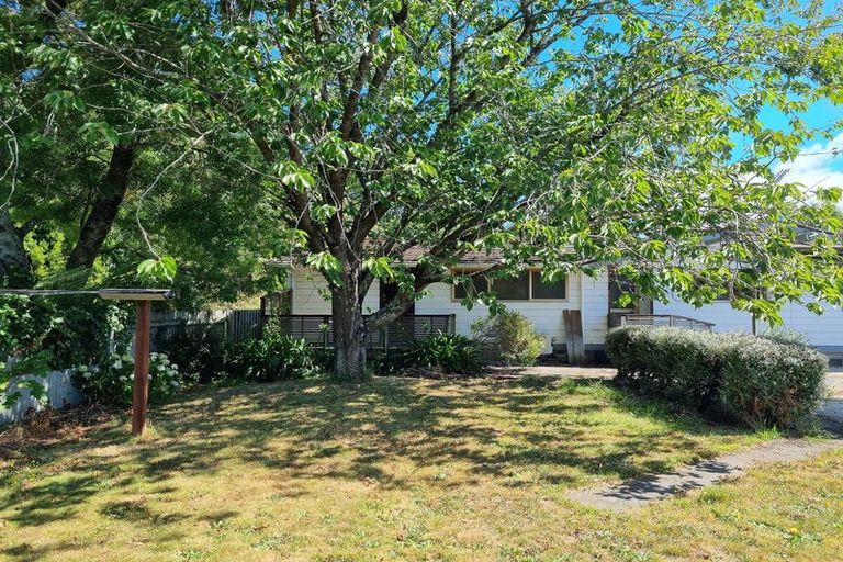 Photo of property in 9 Main Street, Greytown, 5712