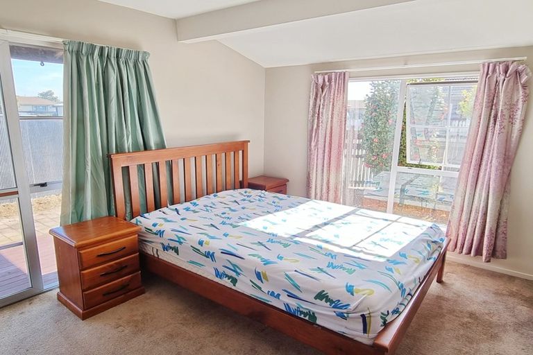 Photo of property in 36 Trevor Street, Hornby, Christchurch, 8042