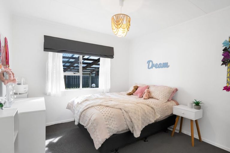 Photo of property in 27 Culzean Grove, Bell Block, New Plymouth, 4312