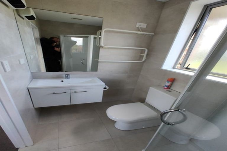 Photo of property in 128 Portage Road, New Lynn, Auckland, 0600