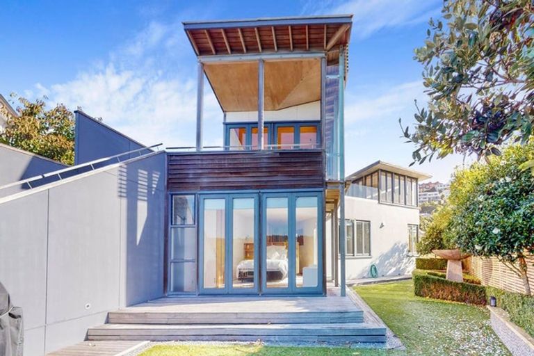 Photo of property in 7 Kio Crescent, Hataitai, Wellington, 6021