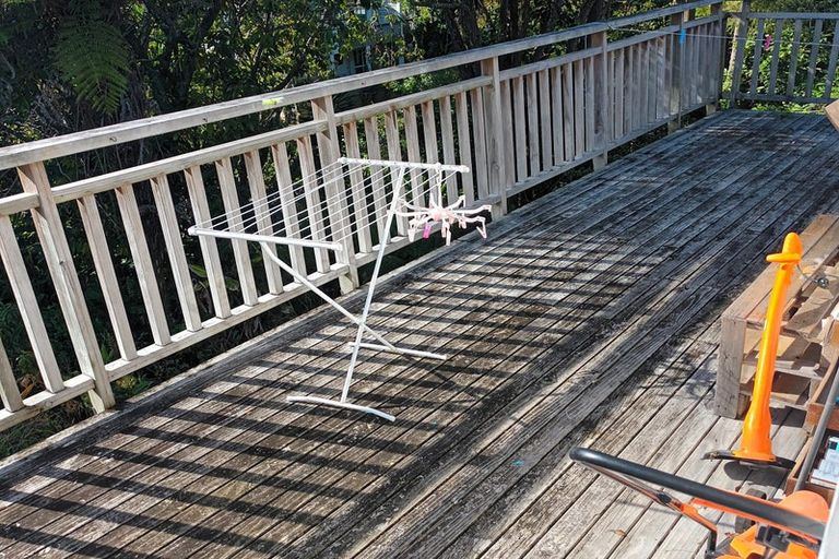 Photo of property in 54 Chippendale Crescent, Birkdale, Auckland, 0626