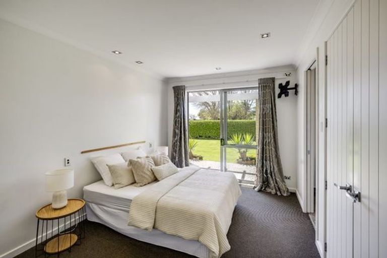 Photo of property in 3 Saint Andrews Road, Havelock North, 4130