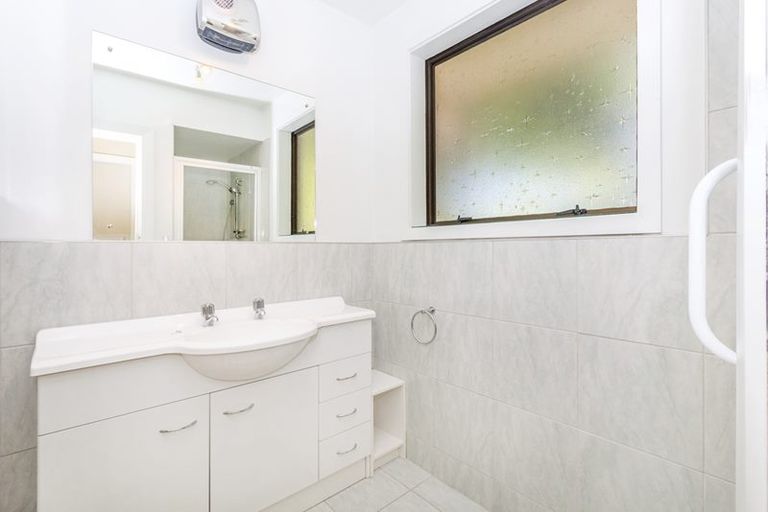 Photo of property in 4/17 Bond Street, Waltham, Christchurch, 8023