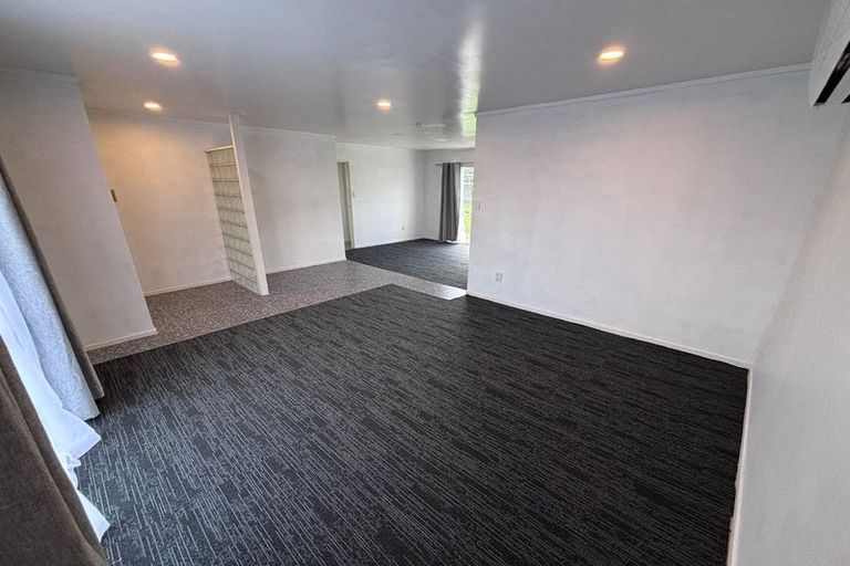 Photo of property in 19 Tonson Place, Weymouth, Auckland, 2103