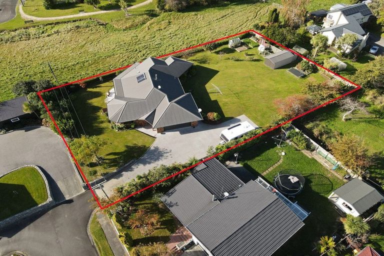 Photo of property in 7 Melody Place, Marton, 4710