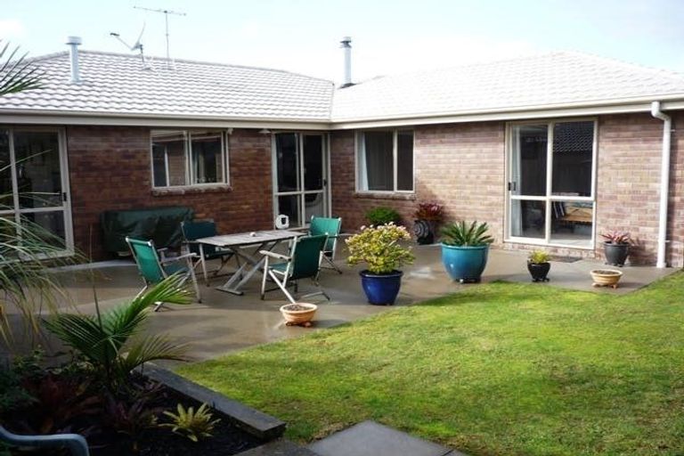Photo of property in 31 Greig Place, Pukekohe, 2120
