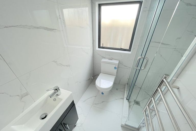 Photo of property in 7b Ashgrove Road, Mangere, Auckland, 2022