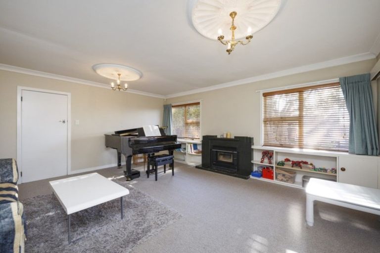 Photo of property in 5 Sheffield Street, Awapuni, Palmerston North, 4412