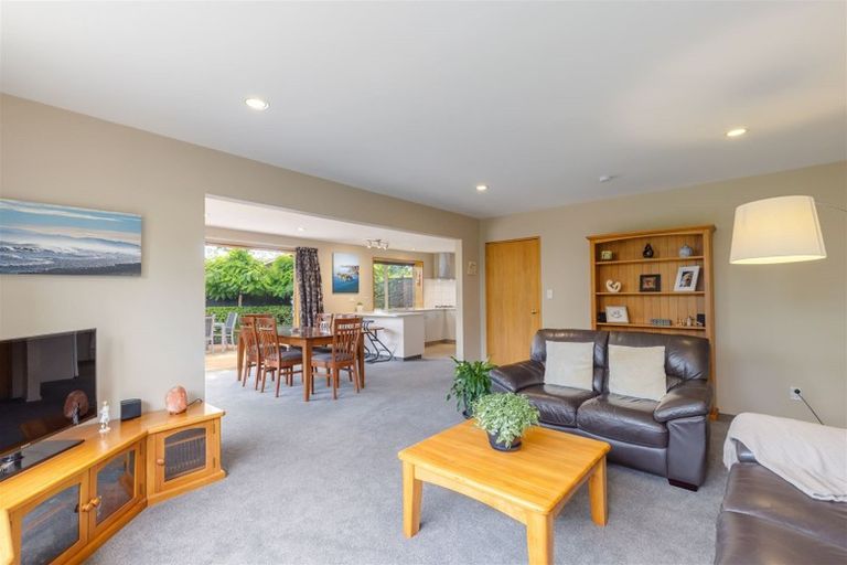 Photo of property in 127a Brookside Terrace, Bryndwr, Christchurch, 8053