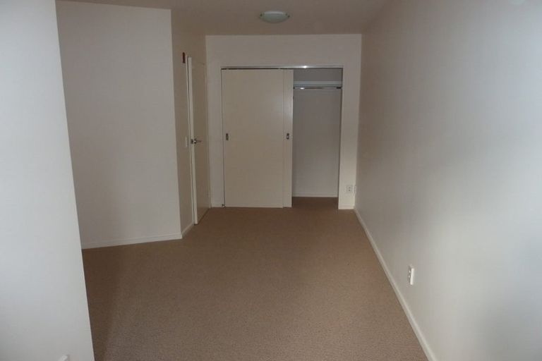 Photo of property in Luxford Villas, 314/72u Herald Street, Berhampore, Wellington, 6023