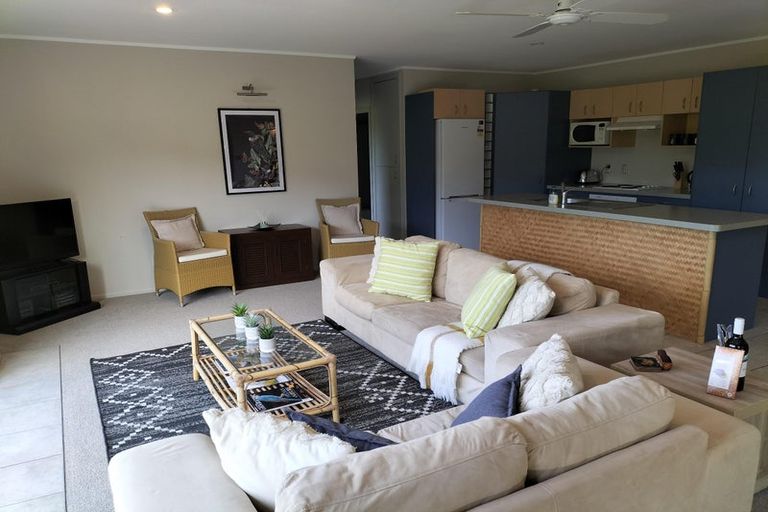 Photo of property in 8 Scoresby Street, Opua, 0200