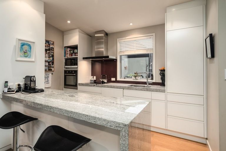 Photo of property in 22 Mona Vale Avenue, Riccarton, Christchurch, 8011