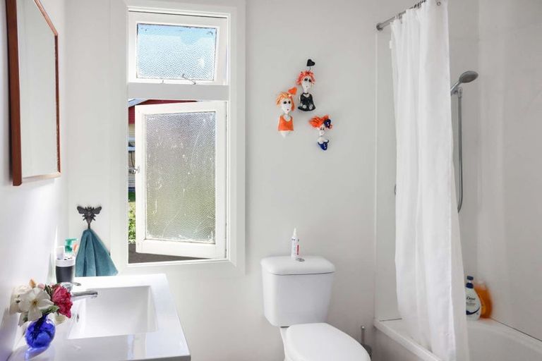 Photo of property in 54 Crampton Road, Reefton, 7830