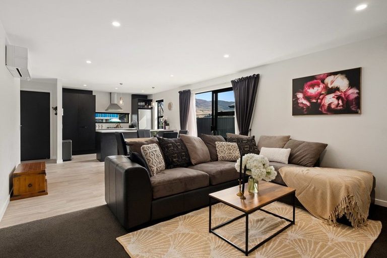 Photo of property in 13 Dawkins Street, Cromwell, 9310