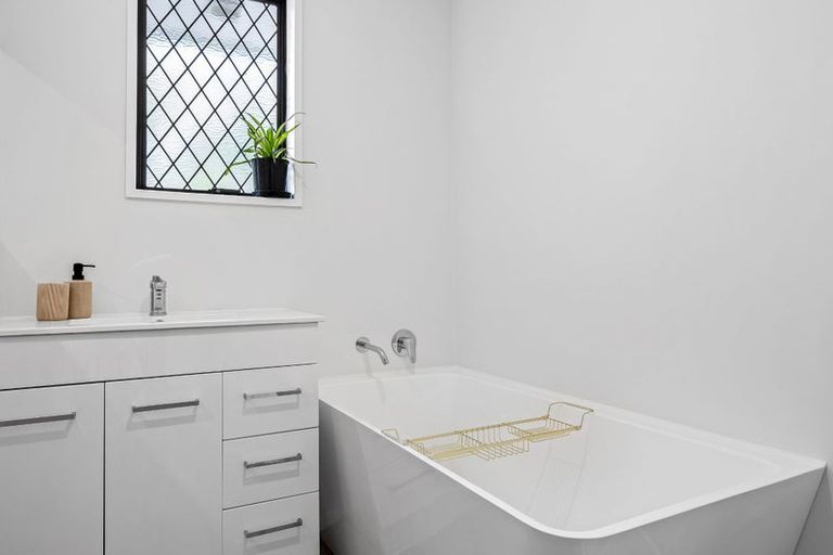 Photo of property in 81 Kedleston Drive, Avonhead, Christchurch, 8042