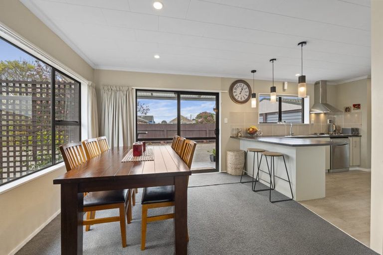 Photo of property in 44a Dixon Avenue, Hawera, 4610