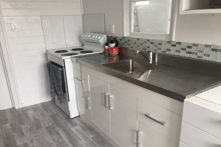 Photo of property in 4/48 Central Avenue, Papatoetoe, Auckland, 2025