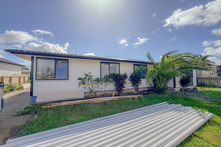 Photo of property in 3 Quennell Avenue, Favona, Auckland, 2024