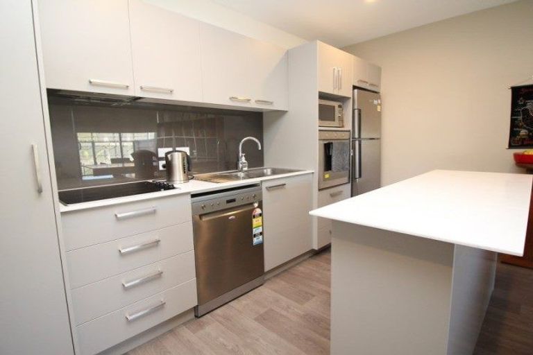 Photo of property in 203/160b Hobsonville Point Road, Hobsonville, Auckland, 0616