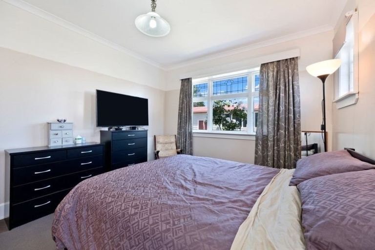Photo of property in 91 Mandeville Street, Riccarton, Christchurch, 8011