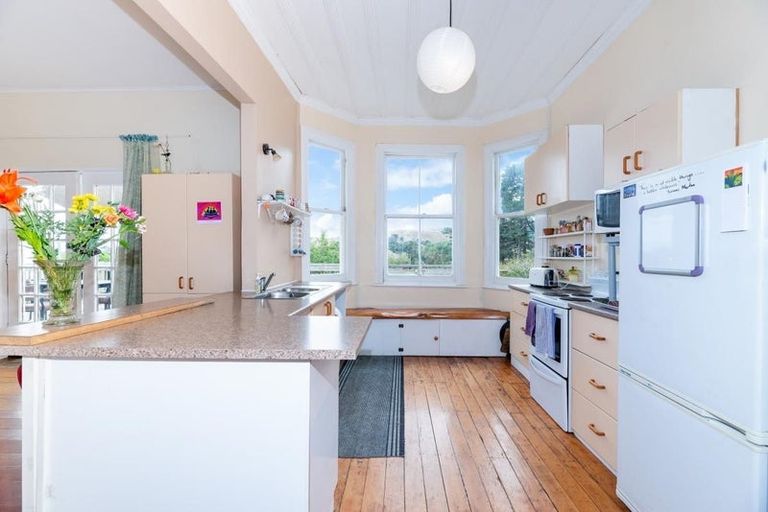 Photo of property in 183 Rautawhiri Road, Helensville, 0875